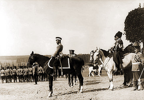 ������� II �� ����������� ���� � ��� ������������ 100-����� ����������� �����. 1912 �.